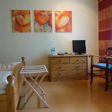 Hotel Und Gasthof Oltmanns Friedeburg (Lower Saxony)
